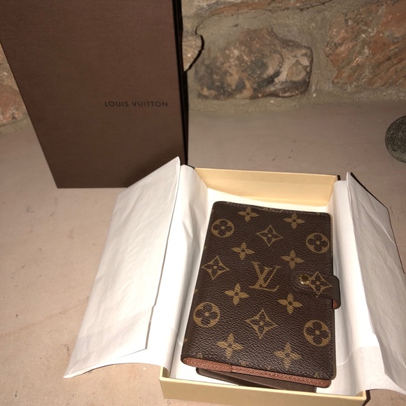 Louis Vuitton Other - Louis Vuitton NWT Small Ring Agenda Cover